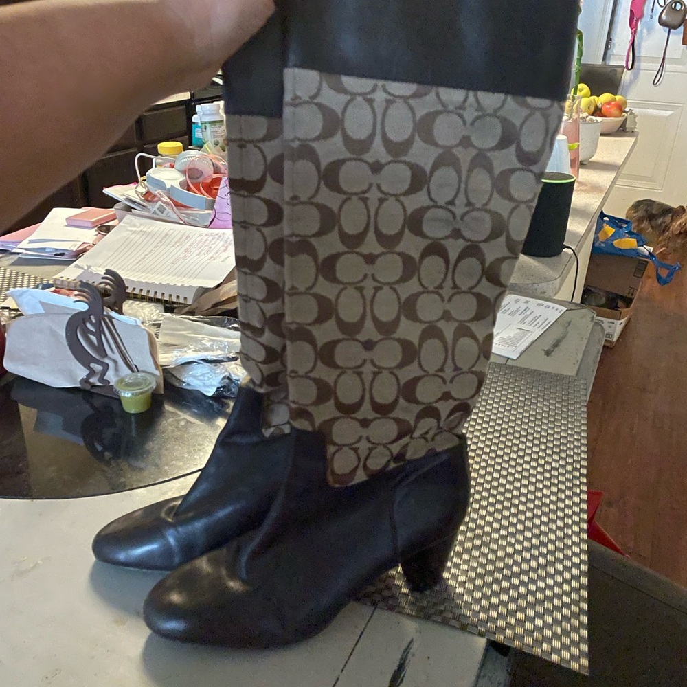 COPY - Coach boots